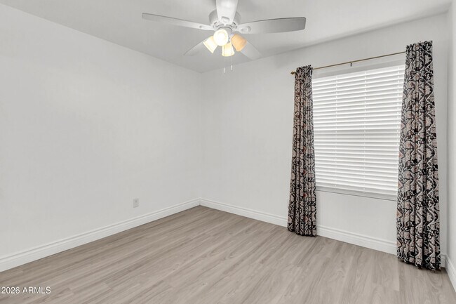 Building Photo - 3945 E Salinas St