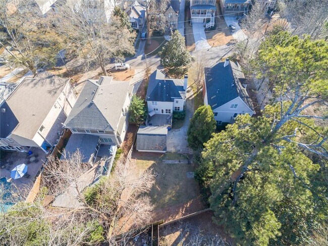 Building Photo - 1262 Star Dr