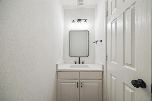 Building Photo - 3414 Zephyr Glen Way