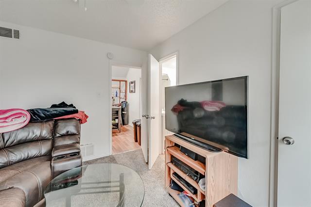 Building Photo - 311 Kings Way Dr