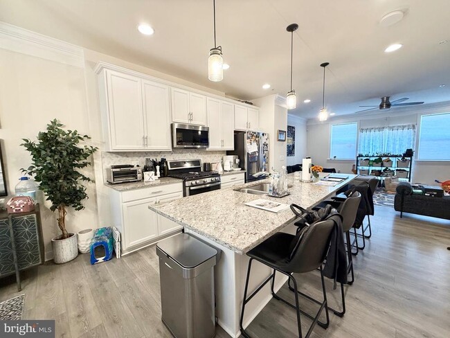 Building Photo - 14327 Summit View Ln