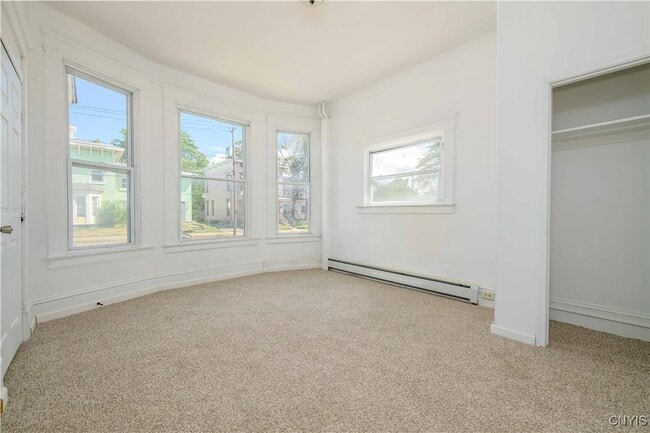 Building Photo - 50 E 4th St