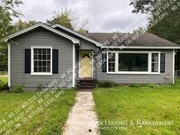 Building Photo - 203 Lee Ln