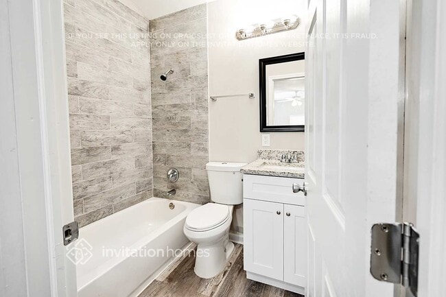 Building Photo - 835 44th St