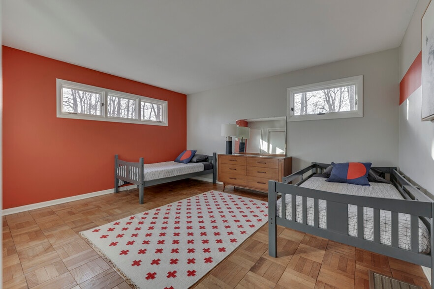 Building Photo - 111 McClellan Rd