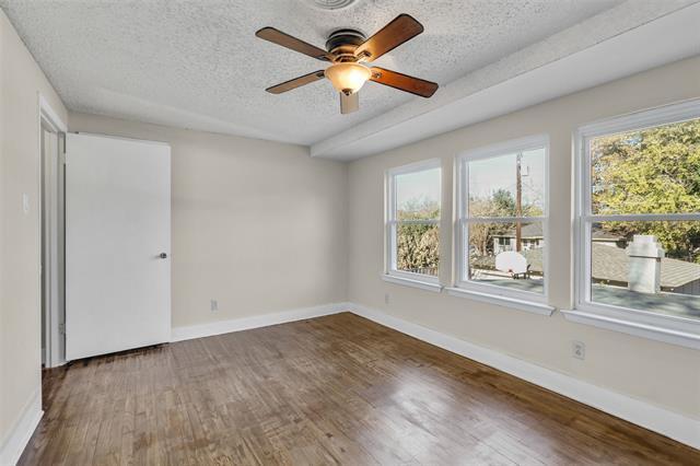 Building Photo - 608 Vernet St