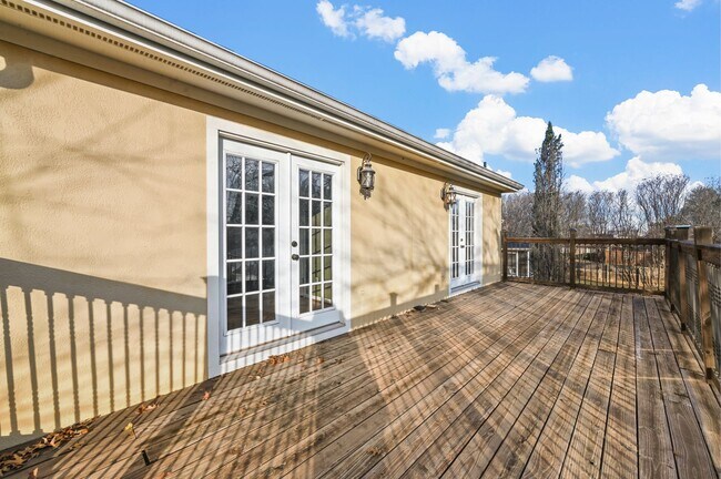 Building Photo - 3 Bedroom, 2.5 Bath Home in Flower Mound