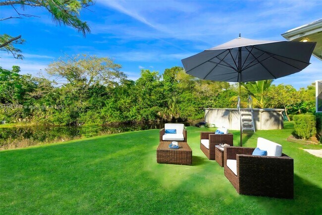 Building Photo - 8442 NW 57th Dr