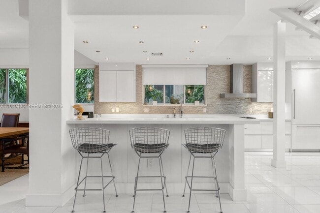 Building Photo - 3861 Kumquat Ave