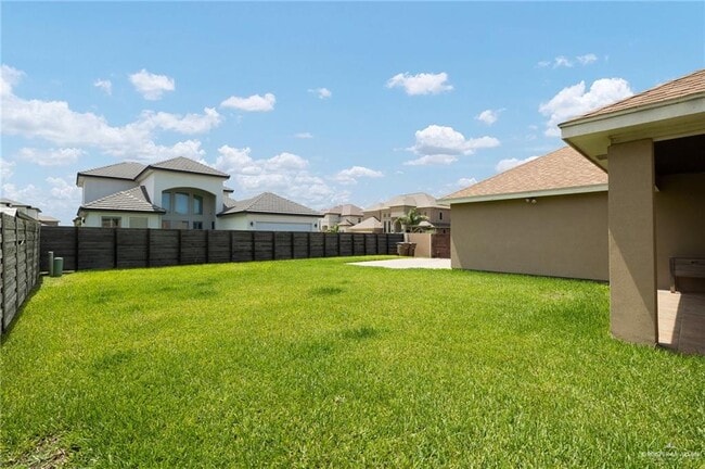 Building Photo - 4805 S June Dr