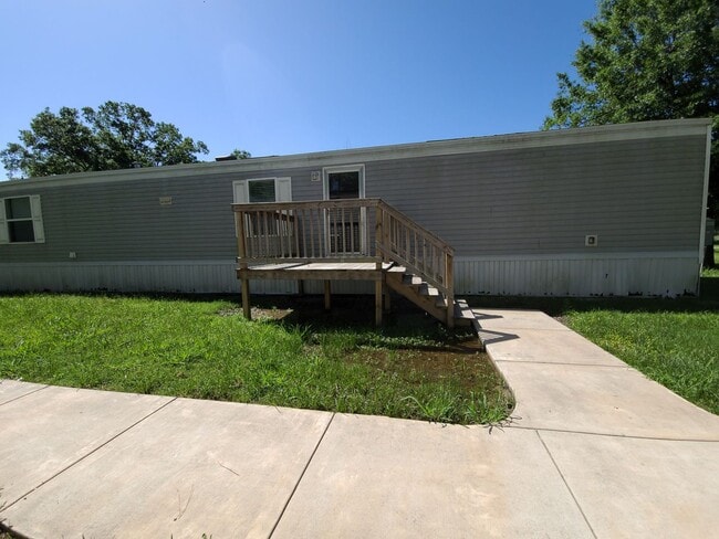Building Photo - 3379 LA-3059