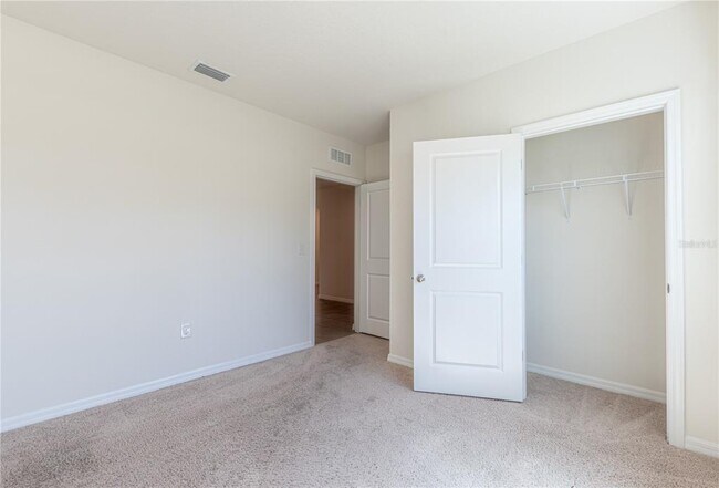 Building Photo - 35525 Stella Vast Dr