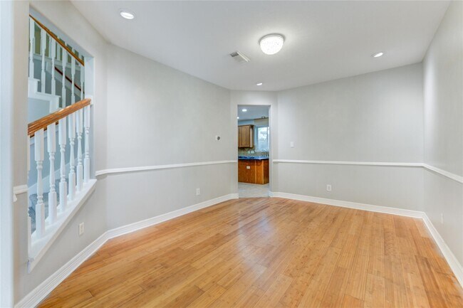 Building Photo - 12207 Lakewood Glade Ct