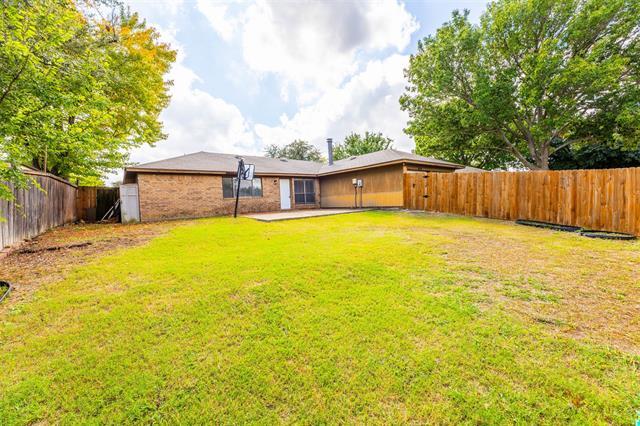 Building Photo - 1017 Bass Dr