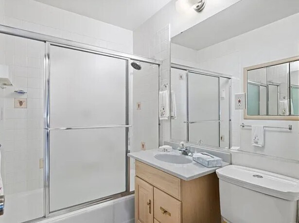 Building Photo - 2518 S Patton Ct