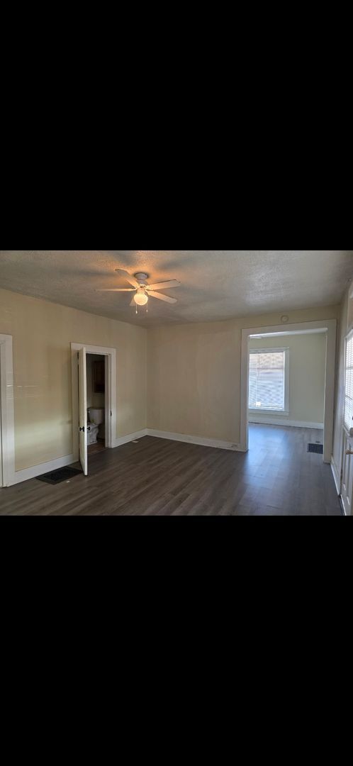 Building Photo - 204-208 N Fort Wayne St