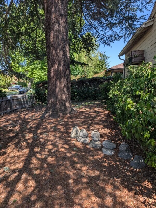 Building Photo - 14656 La Maida St
