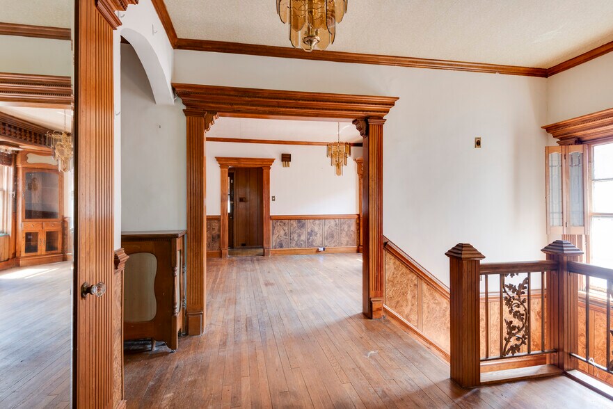 Building Photo - 2622 Idlewood Ave