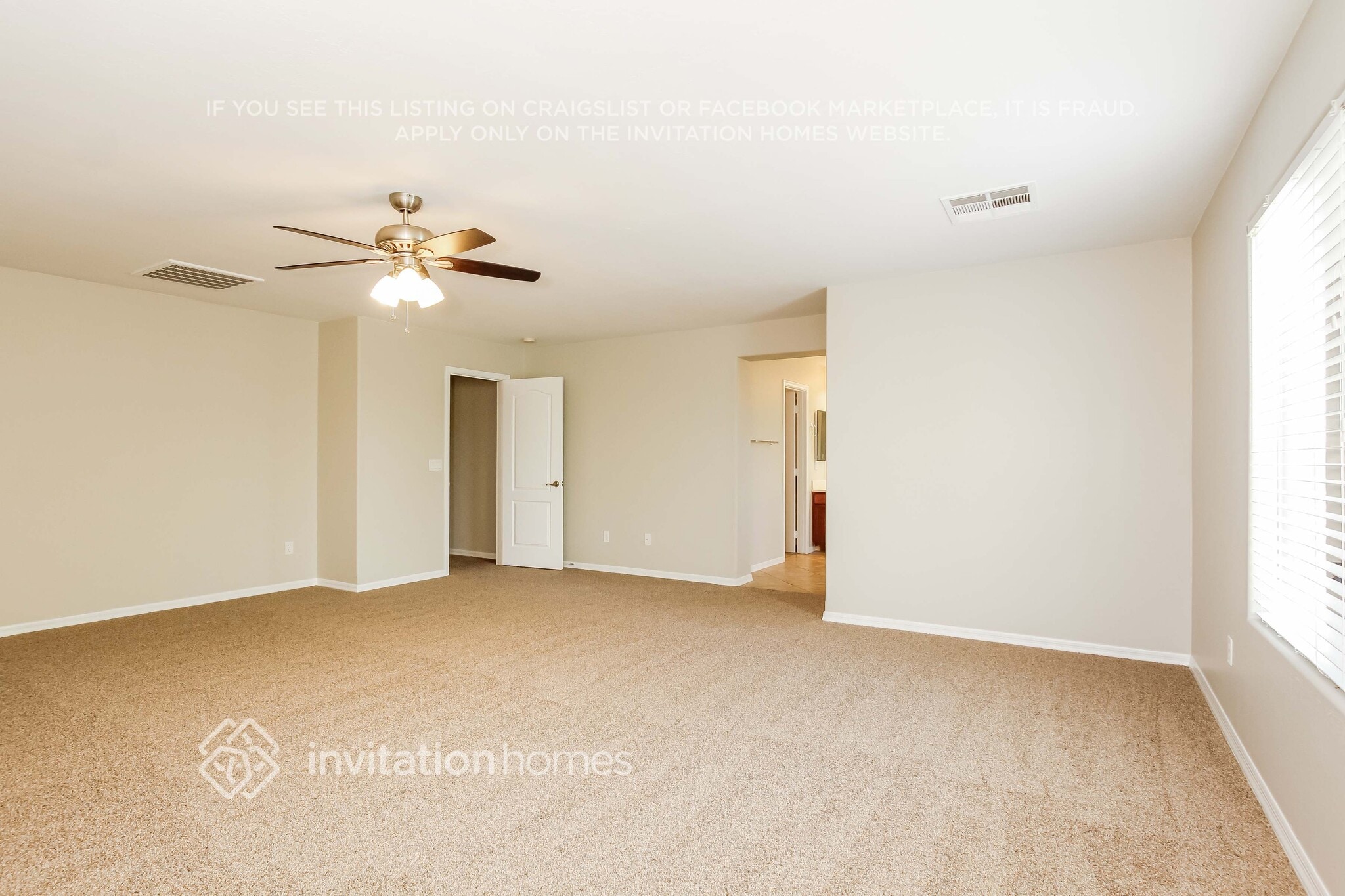 Building Photo - 977 W Jersey Way