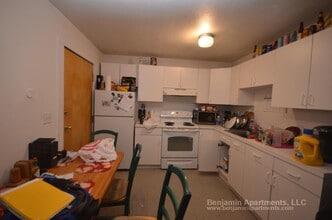 Building Photo - 226 Parker Hill Ave