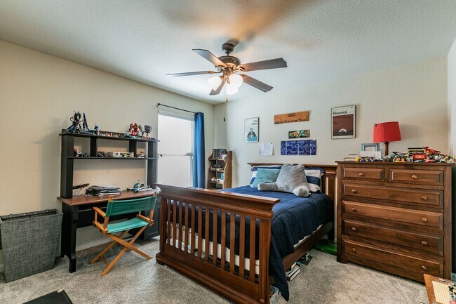 Building Photo - 4 BEDROOM, 3 BATH, BELTON ISD