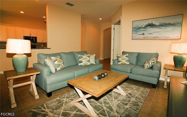 Building Photo - 11070 Esteban Dr