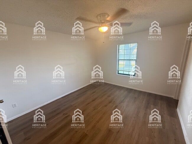 Building Photo - 2457 Chadwick Dr