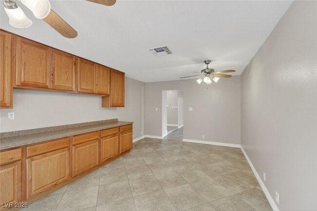 Building Photo - 2340 Richard Dr