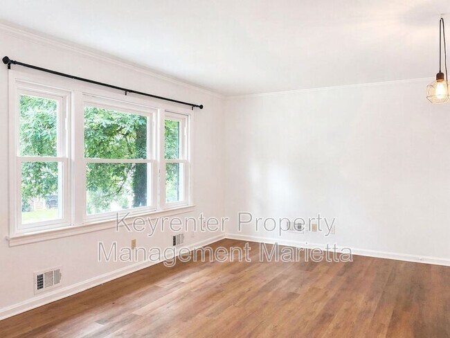Building Photo - 101 Worthington Dr
