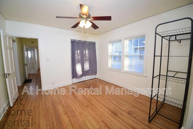 Building Photo - 1740 S Yorktown Ave