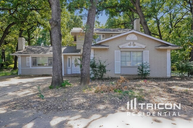 Building Photo - 2606 Olympia Ct