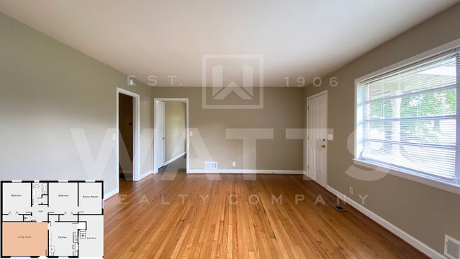 Building Photo - Silver Lake Duplex