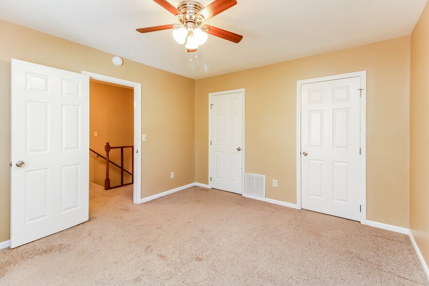 Building Photo - 767 Crooked Run Rd