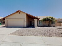 Building Photo - 4825 W Bluebell Way