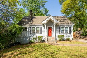 Building Photo - 3265 N Fulton Ave