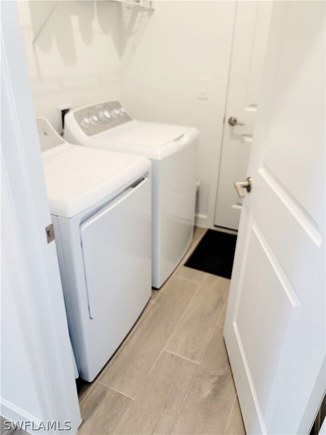 Building Photo - 3172 Weston Manor Dr