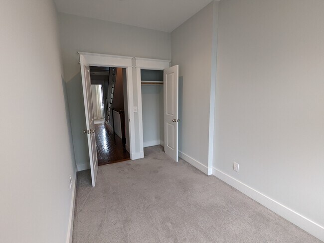 Building Photo - 228 F St NE