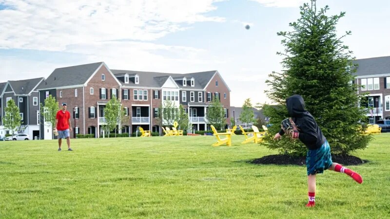 Building Photo - 607 Carlton Ln