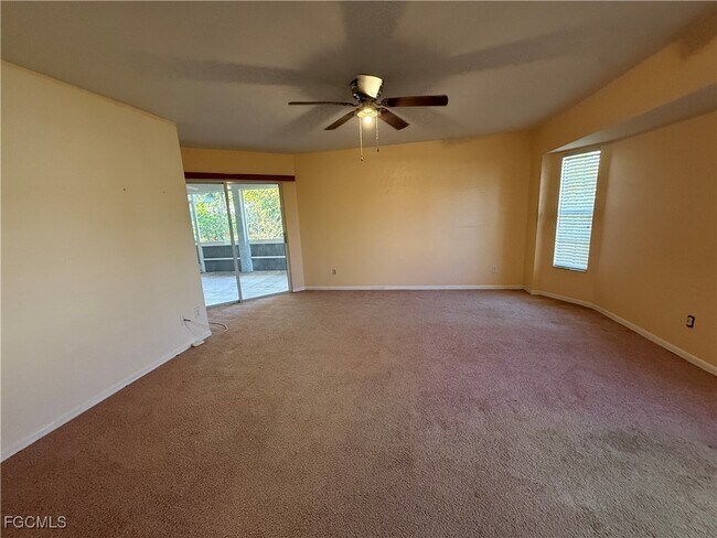 Building Photo - 132 Dania Cir