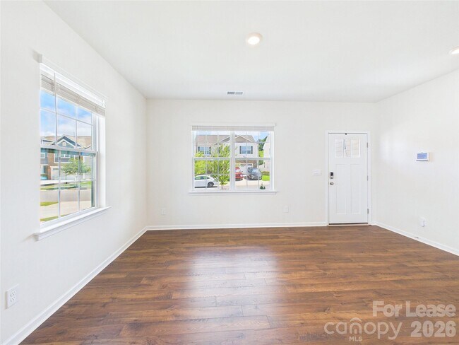 Building Photo - 8185 Kennesaw Dr