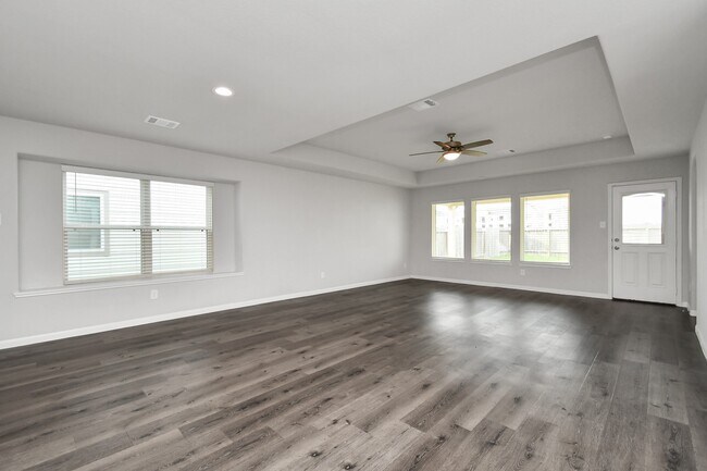 Building Photo - 24807 Bastiani Canvas Ln