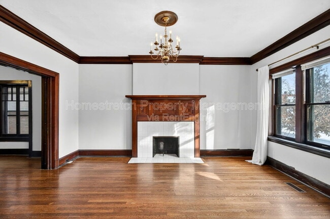 Building Photo - 3307 Halliday Ave