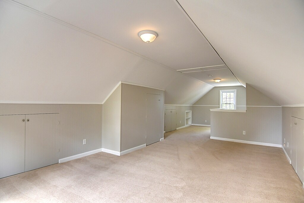 Building Photo - 2212 Fauver Ave