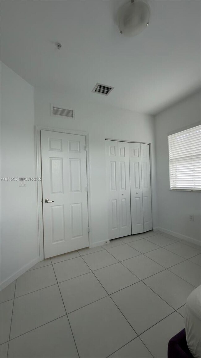 Building Photo - 8800 NW 97th Ave