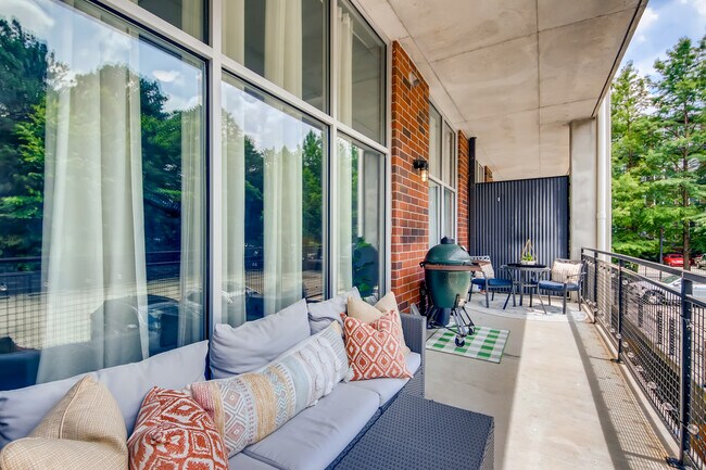 Patio - 3400 Malone Dr