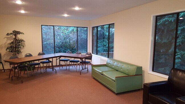 Building Photo - 19833 3rd Ave NW