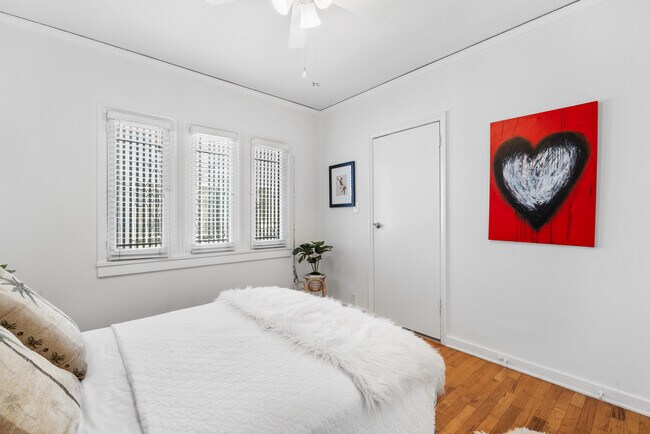 bedroom- door to kitchen - 1926 3rd St