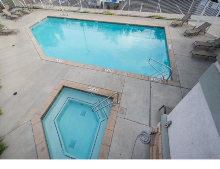 Building Photo - 1156 E 3300 S