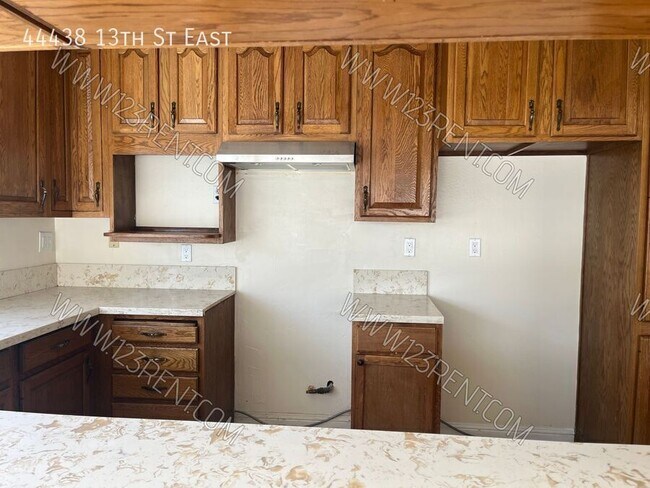 Building Photo - 44438 13th St E