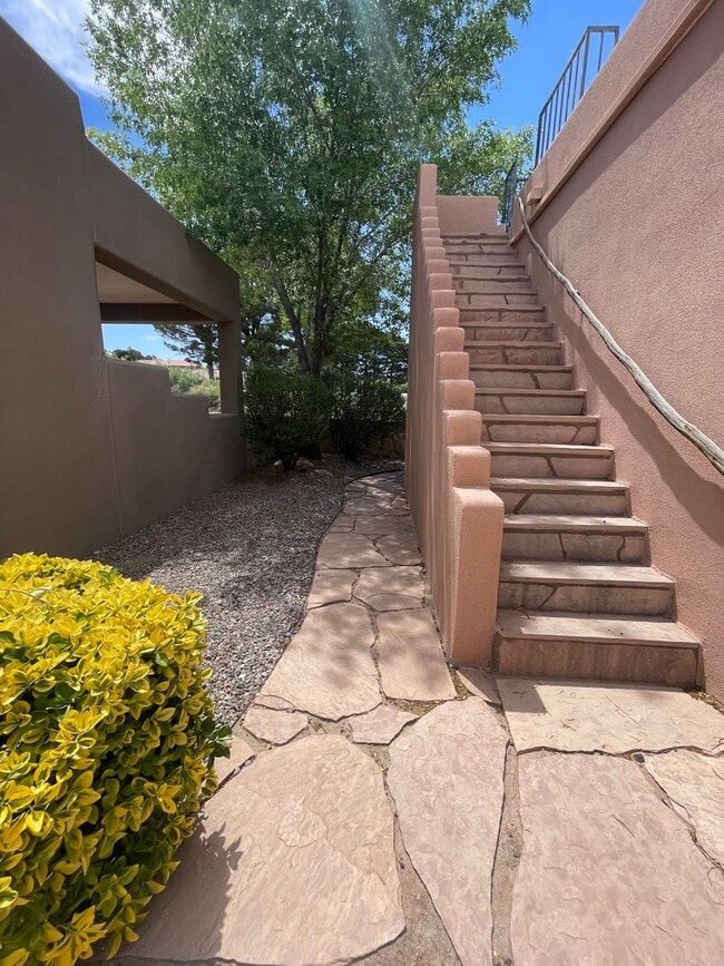 Building Photo - Great Home in Picacho Hills - Fairway Vill...